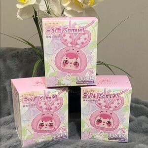 Samuel Blind Plush Character Phone Lanyard NWT retail $25